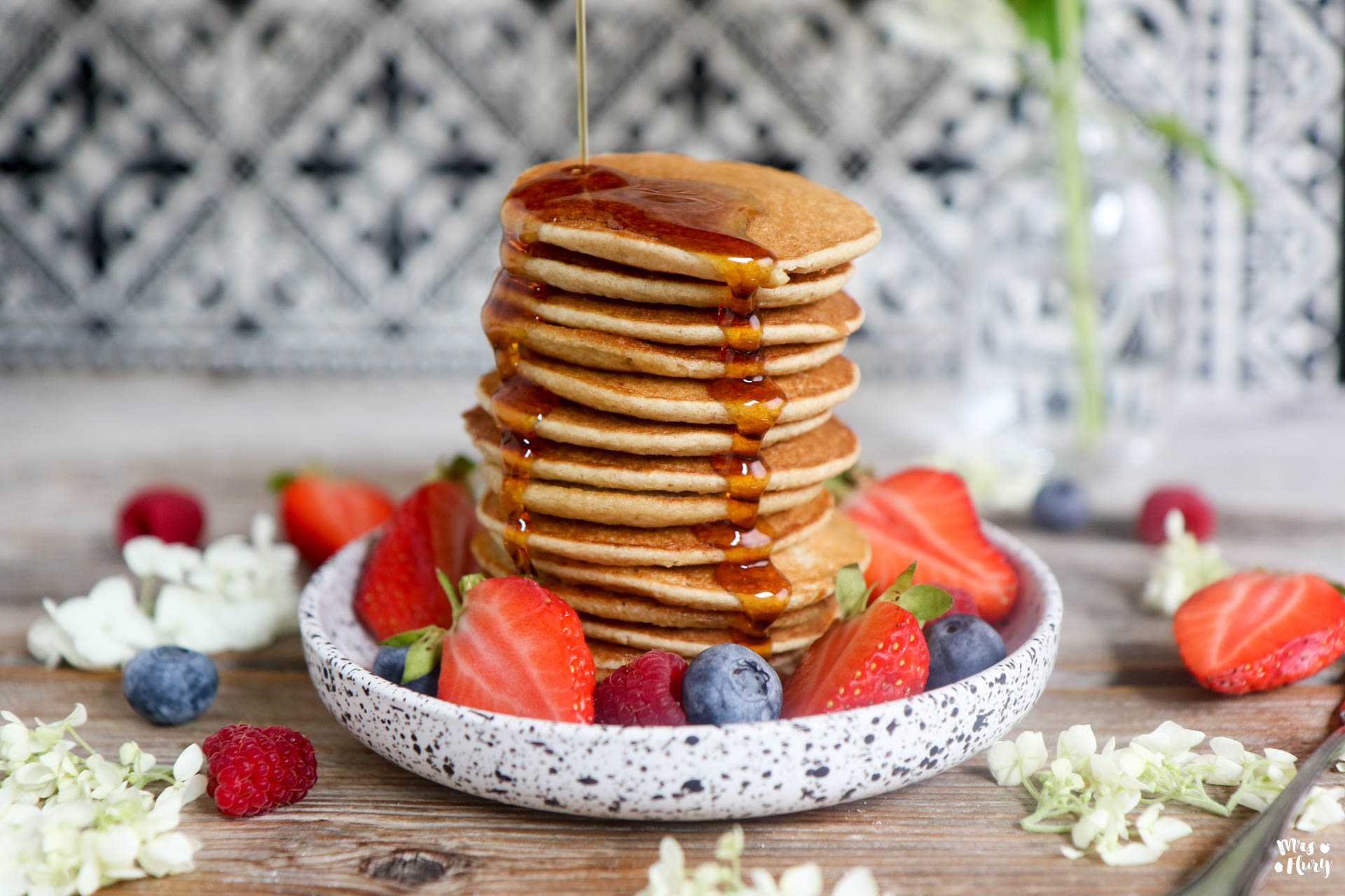 Gesunde Pancakes mit nur 3 Zutaten - vegan backen - Mrs Flury