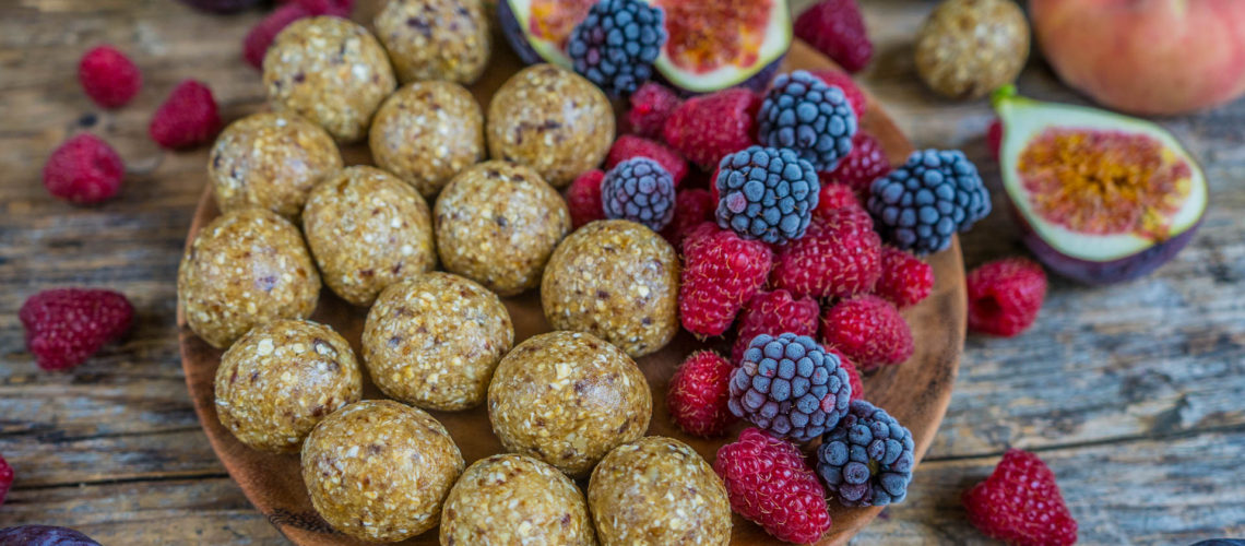 Haferflocken Bliss Balls Energiekugeln vegan zuckerfrei