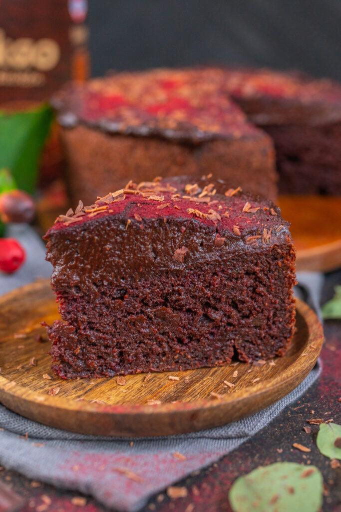 Schokoladenkuchen mit roter Beete, gesund und vegan Mrs Flury