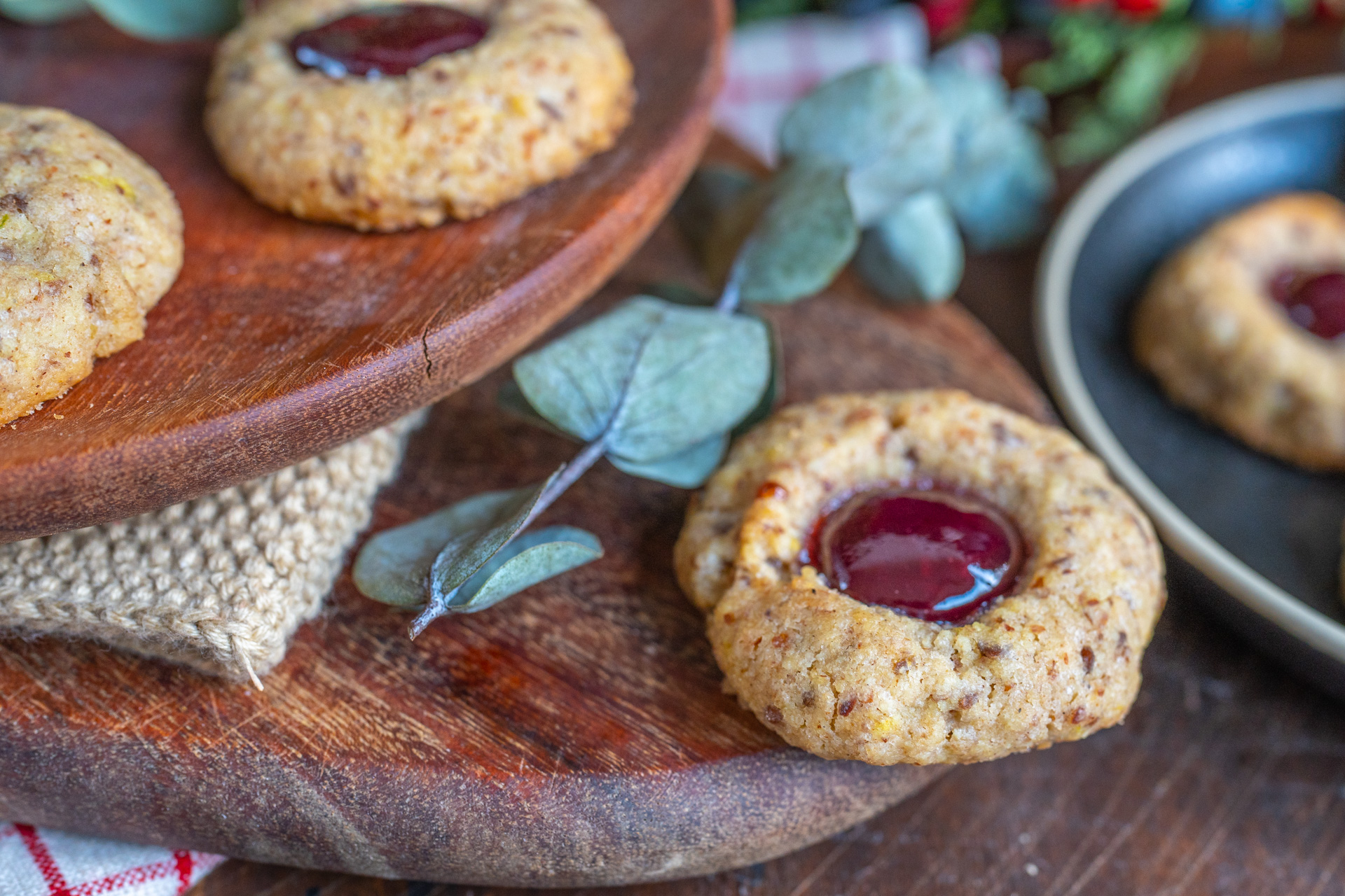 Linzer Törtchen Kekse - vegan &amp; glutenfrei - Mrs Flury - gesunde Rezepte