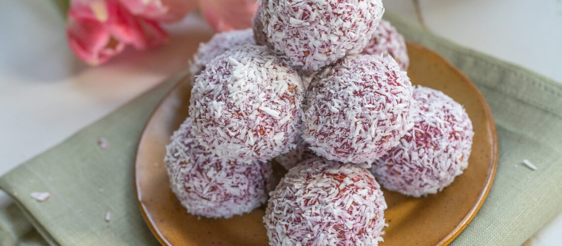 Pink Beauty Balls - vegan und Proteinreich Mrs Flury