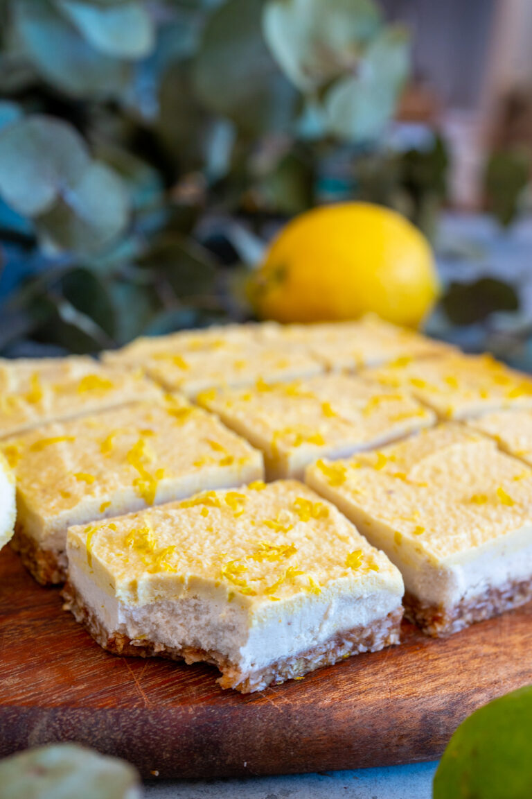 Zitronen Cheesecake Schnitten - vegan - Mrs Flury