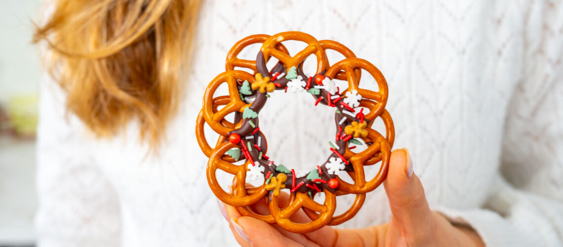 Brezel Kranz für Weihnachten zum Verschenken - Brezelkränze DIY Mrs Flury