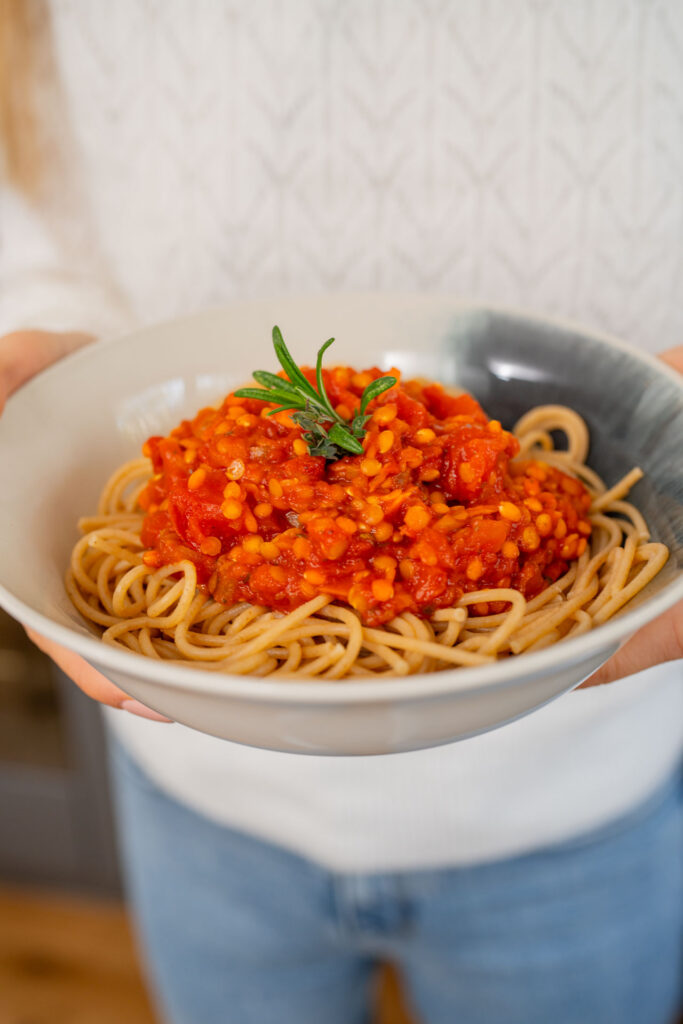 Gesunde Linsen Bolognese vegan Mrs Flury Rezept