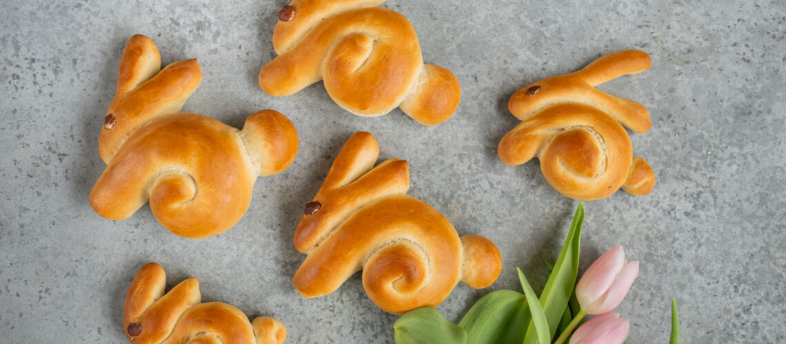 Zopfteig Osterhasen vegan Rezept Hefeteig Hasen backen Mrs Flury