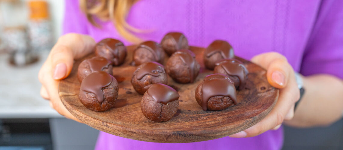 Brownie Bliss Balls ohne Backen Mrs Flury gesund & vegan