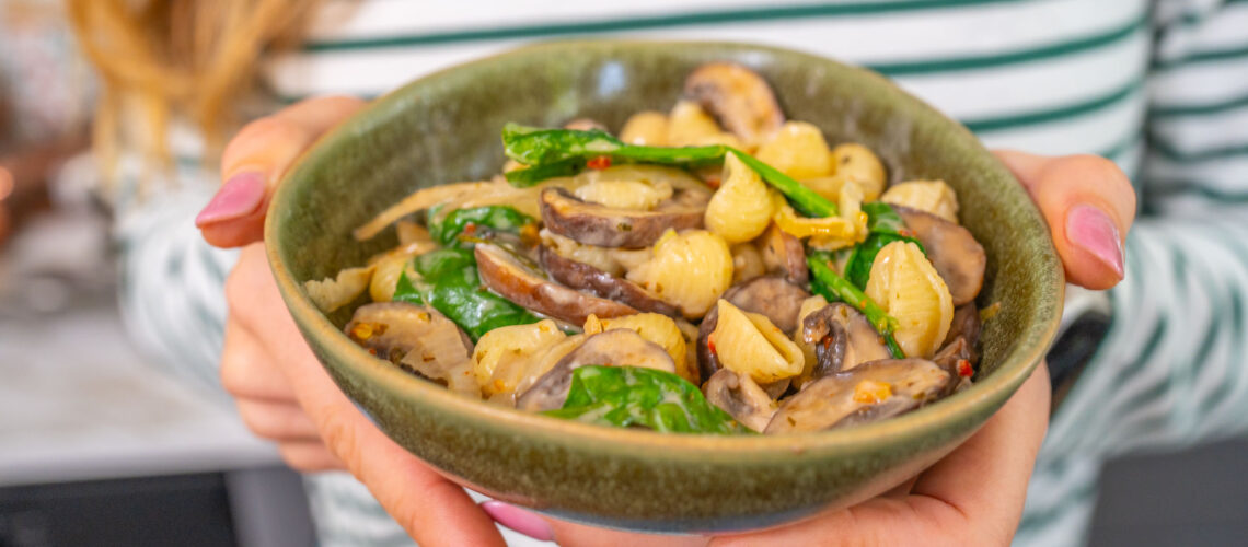 Cremige Pilz Pasta aus dem Ofen vegan Mrs Flury