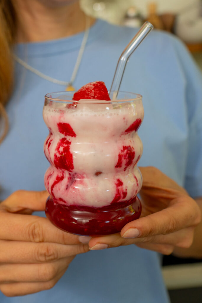 Glow Kefir Drink – Gesund & pflanzlich für strahlende Haut - Mrs Flury