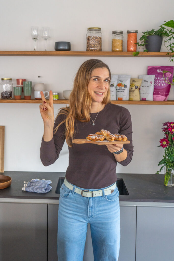 Knusprige Apfelringe aus Blätterteig – außen knusprig, innen saftig nach Apfel & Zimt Mrs Flury