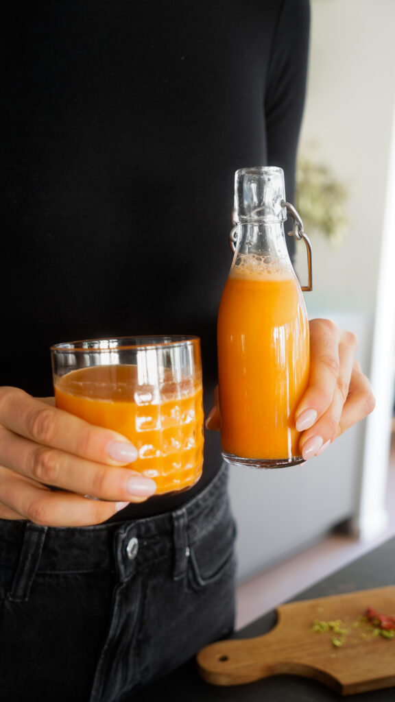 Oranger Power-Saft & Protein-Cookies aus Trester | Zero Waste Juice Rezept Mrs Flury