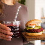 Roter Power-Saft & Protein Burger: Zero Waste Rezepte aus dem Entsafter Juicer Mrs Flury