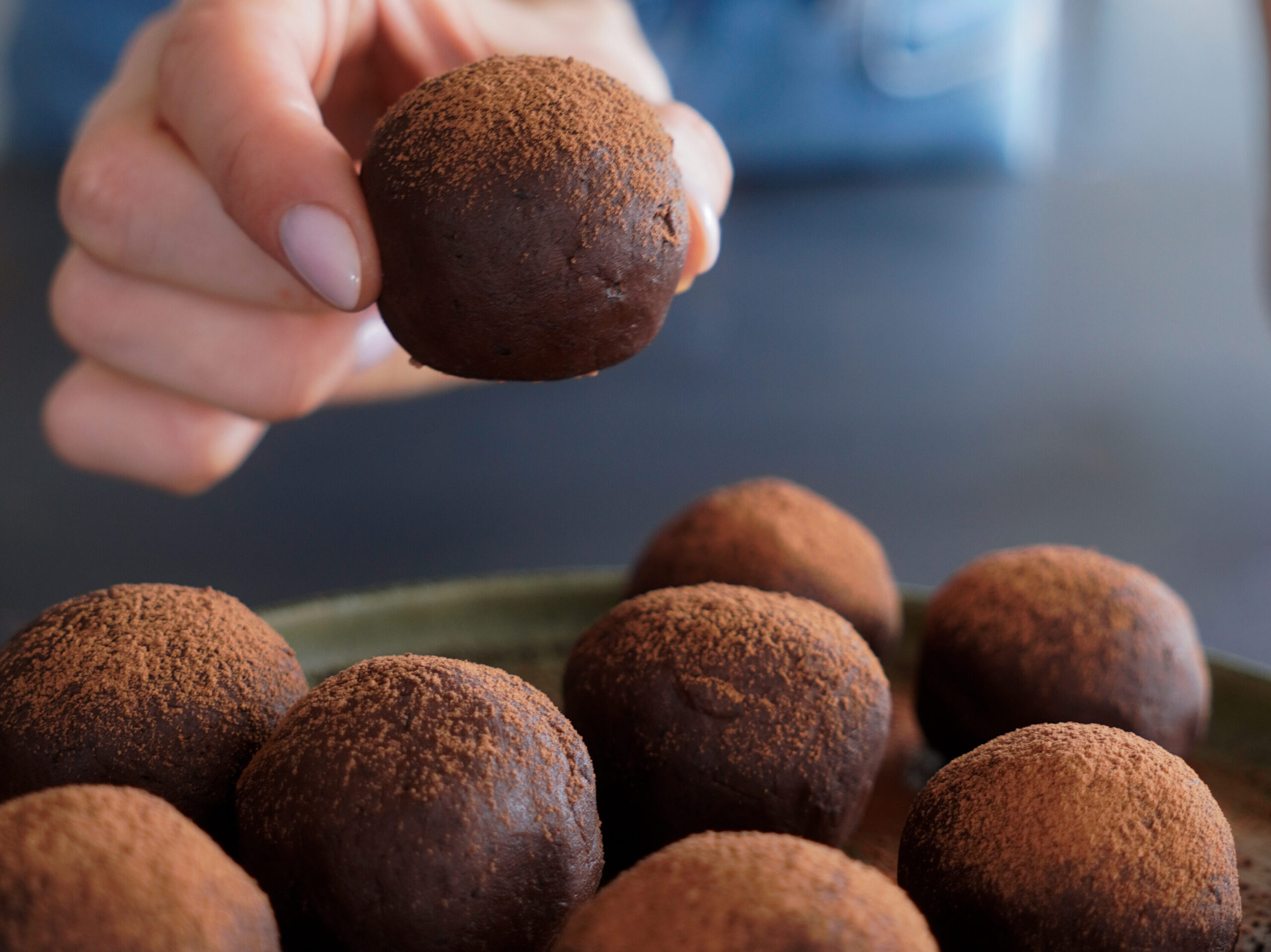 Vegane, proteinreiche Schoko Trüffel