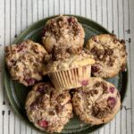 Vegane Beerenmuffins Rezept gesund und vegan backen Mrs Flury