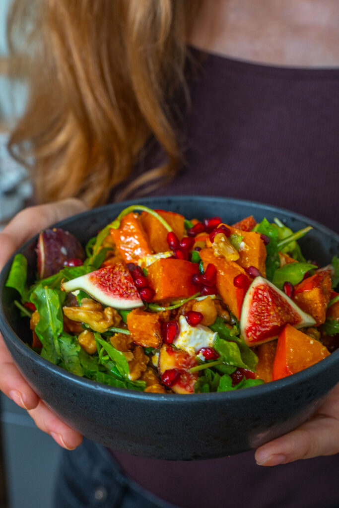 Gesunder Kürbis Feta Salat mit Kichererbsen Mrs Flury Airfryer Rezept